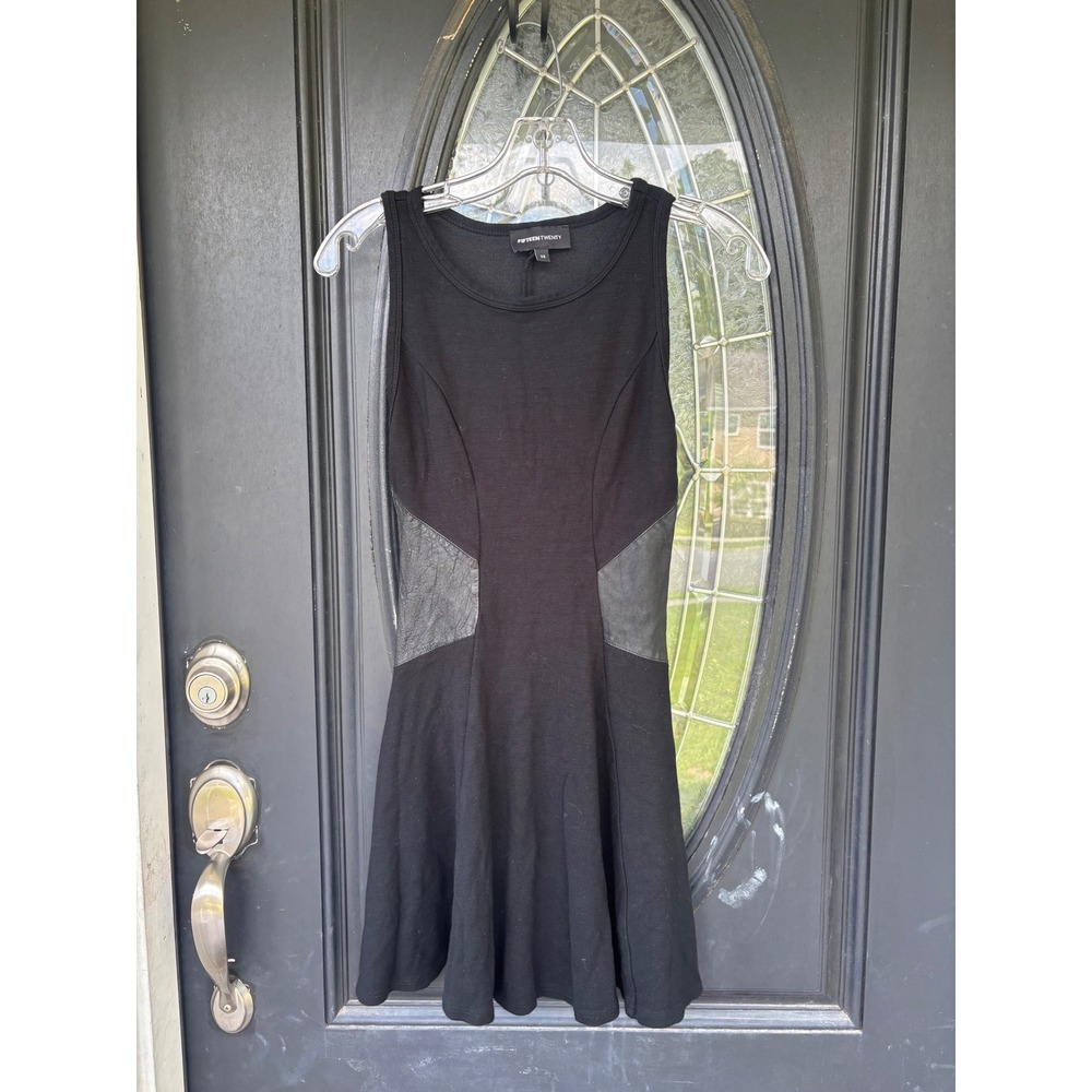 Fifteen Twenty Black Leather Panel Fit and Flare Mini Dress XS Sleeveless Skater